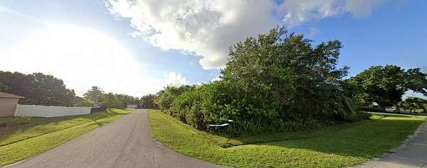 0.27 Acres of Residential Land for Sale in Port St. Lucie, Florida