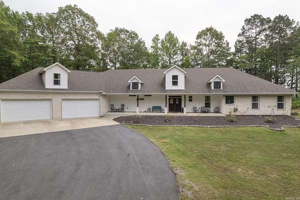 2.36 Acres of Residential Land with Home for Sale in Bauxite, Arkansas