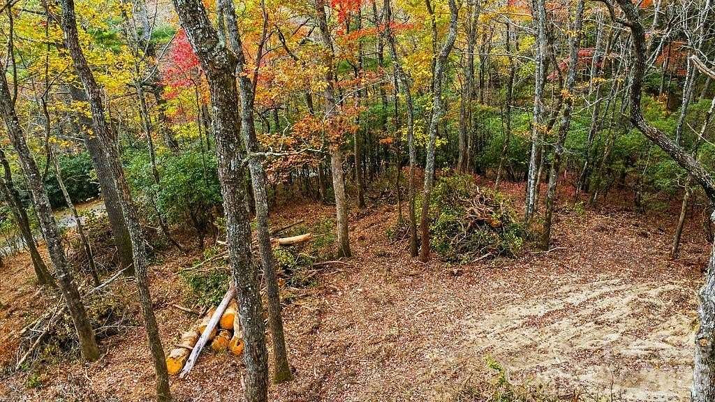 1.82 Acres of Residential Land for Sale in Lake Toxaway, North Carolina