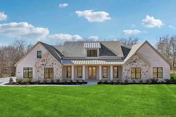 1.59 Acres of Residential Land with Home for Sale in Chappell Hill, Texas