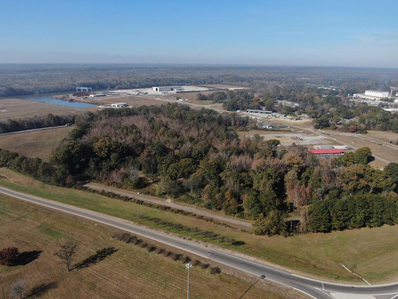 26 Acres of Mixed-Use Land for Sale in Fulton, Mississippi