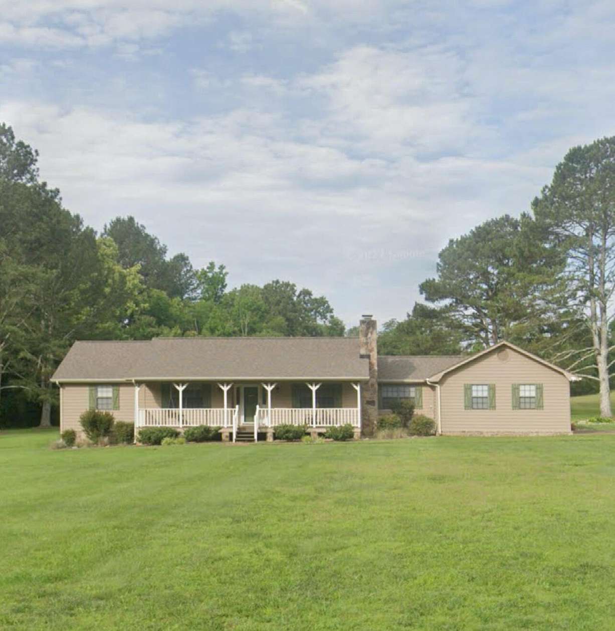 4 Acres of Residential Land with Home for Sale in Charleston, Tennessee