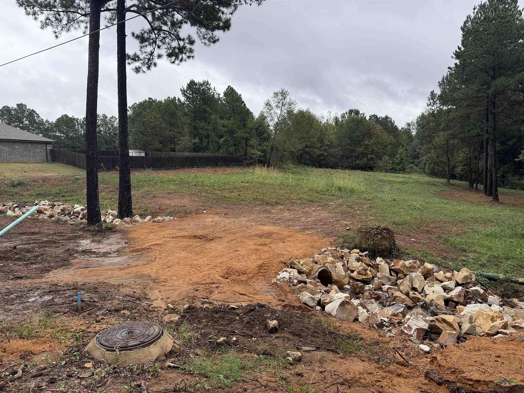 0.9 Acres of Residential Land for Sale in Longview, Texas