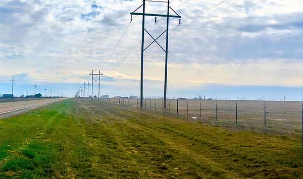 10 Acres of Residential Land for Sale in Abernathy, Texas