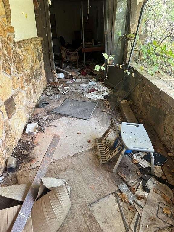 10 Acres of Residential Land with Home for Sale in Oklahoma City, Oklahoma