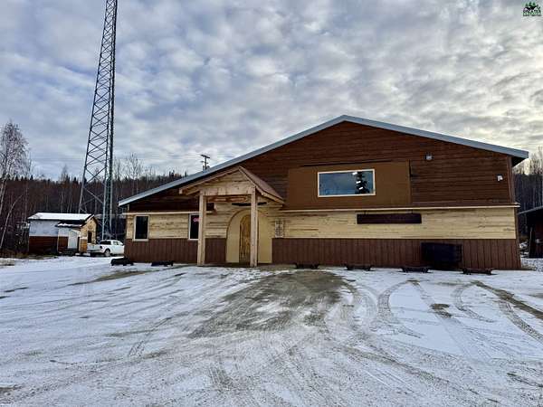 1.7 Acres of Improved Commercial Land for Sale in Fairbanks, Alaska