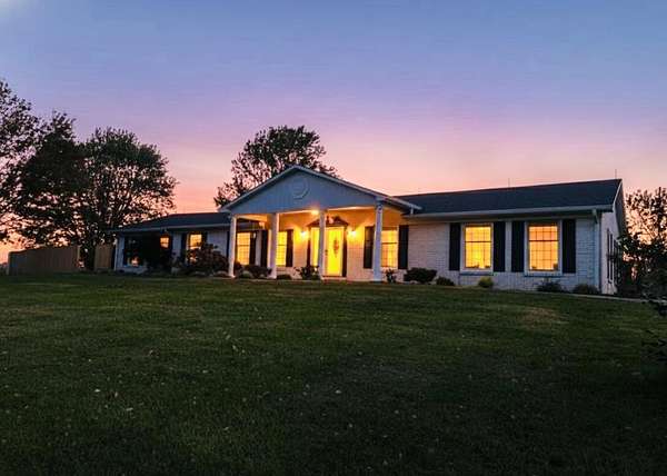 2 Acres of Residential Land with Home for Sale in Mackville, Kentucky