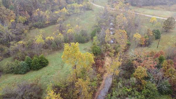 29.9 Acres of Recreational Land for Sale in Mountain Grove, Missouri