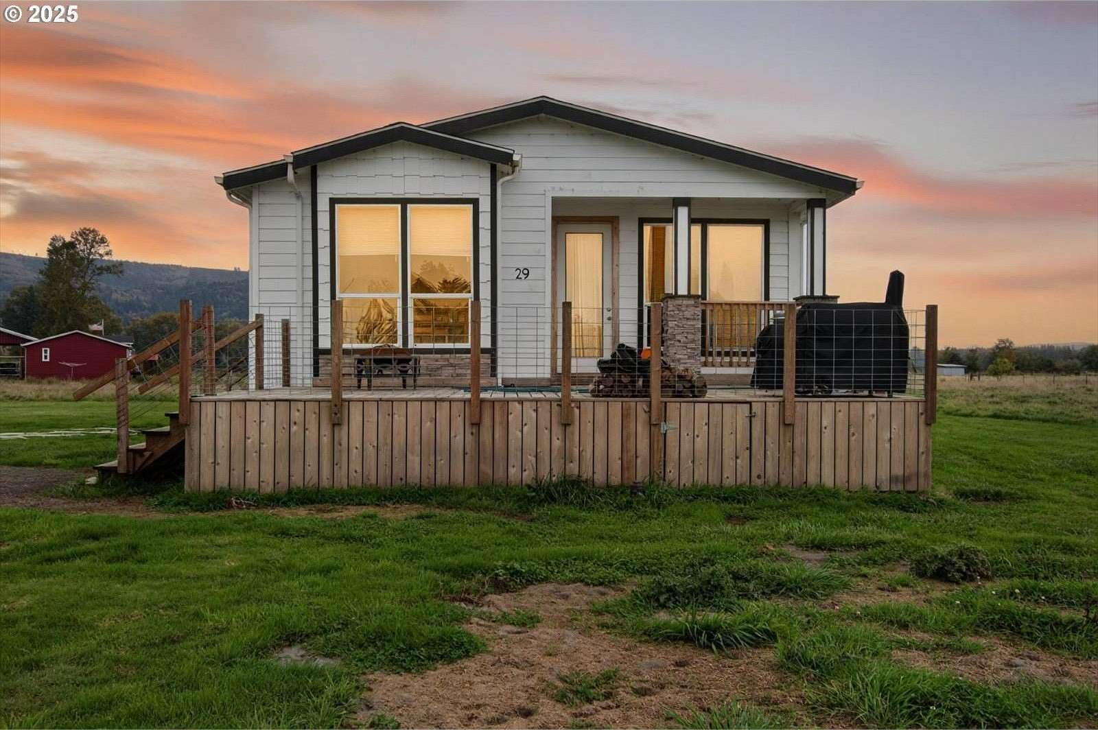 2.2 Acres of Improved Residential Land for Sale in Cathlamet, Washington