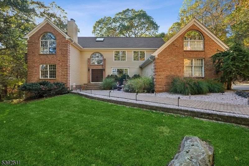 1.6 Acres of Residential Land with Home for Sale in Warren Township, New Jersey