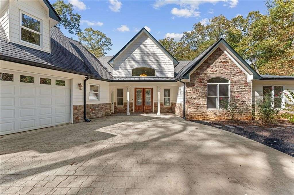 3.13 Acres of Land with Home for Sale in Talking Rock, Georgia