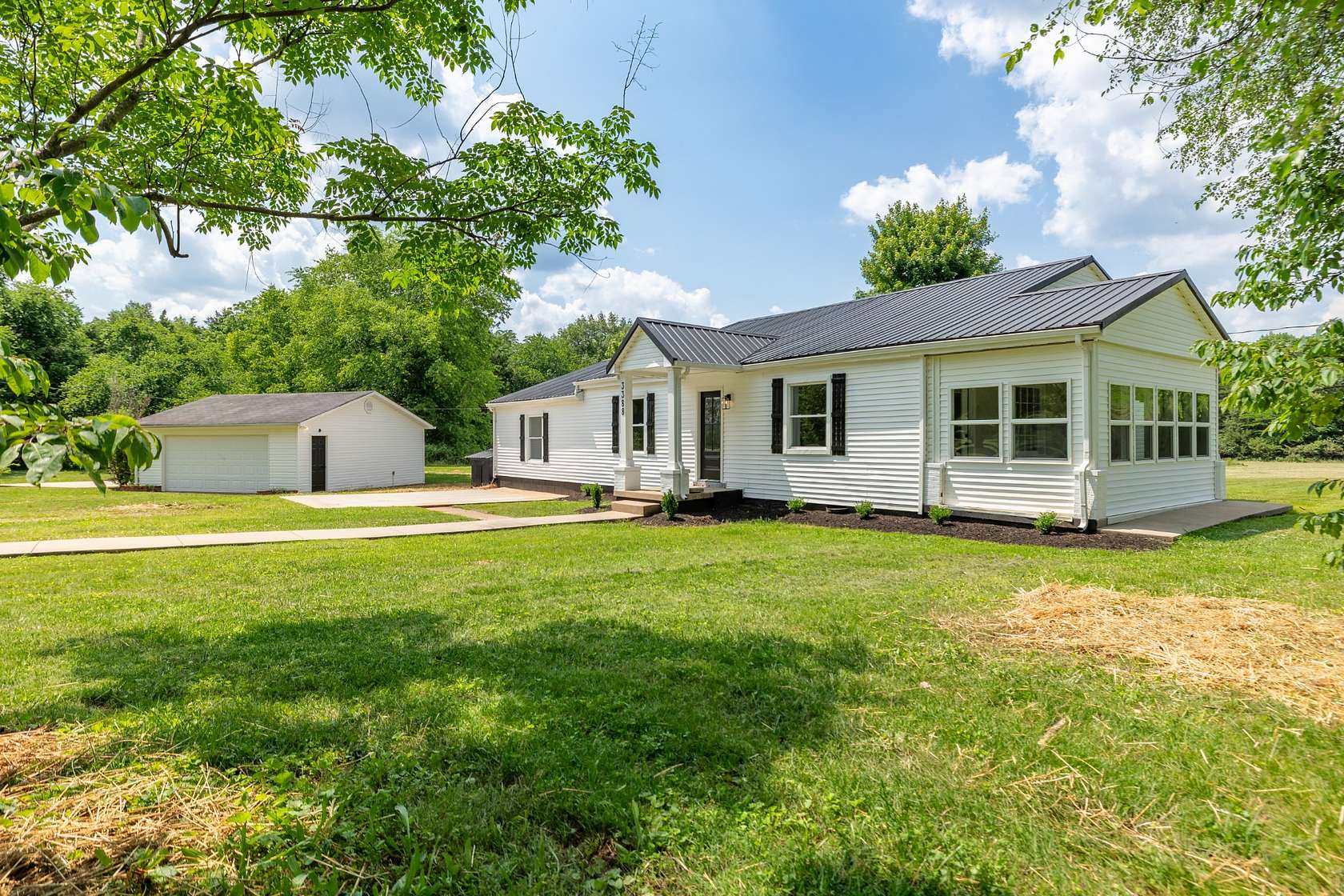 3.27 Acres of Residential Land with Home for Sale in Lewisburg, Tennessee