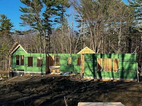 3 Acres of Land with Home for Sale in Kensington, New Hampshire