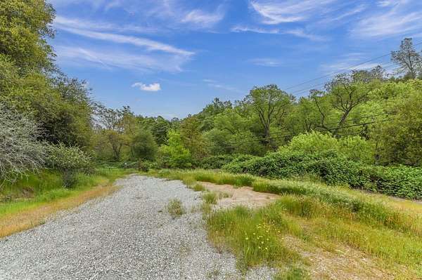 5.88 Acres of Residential Land for Sale in Angels Camp, California