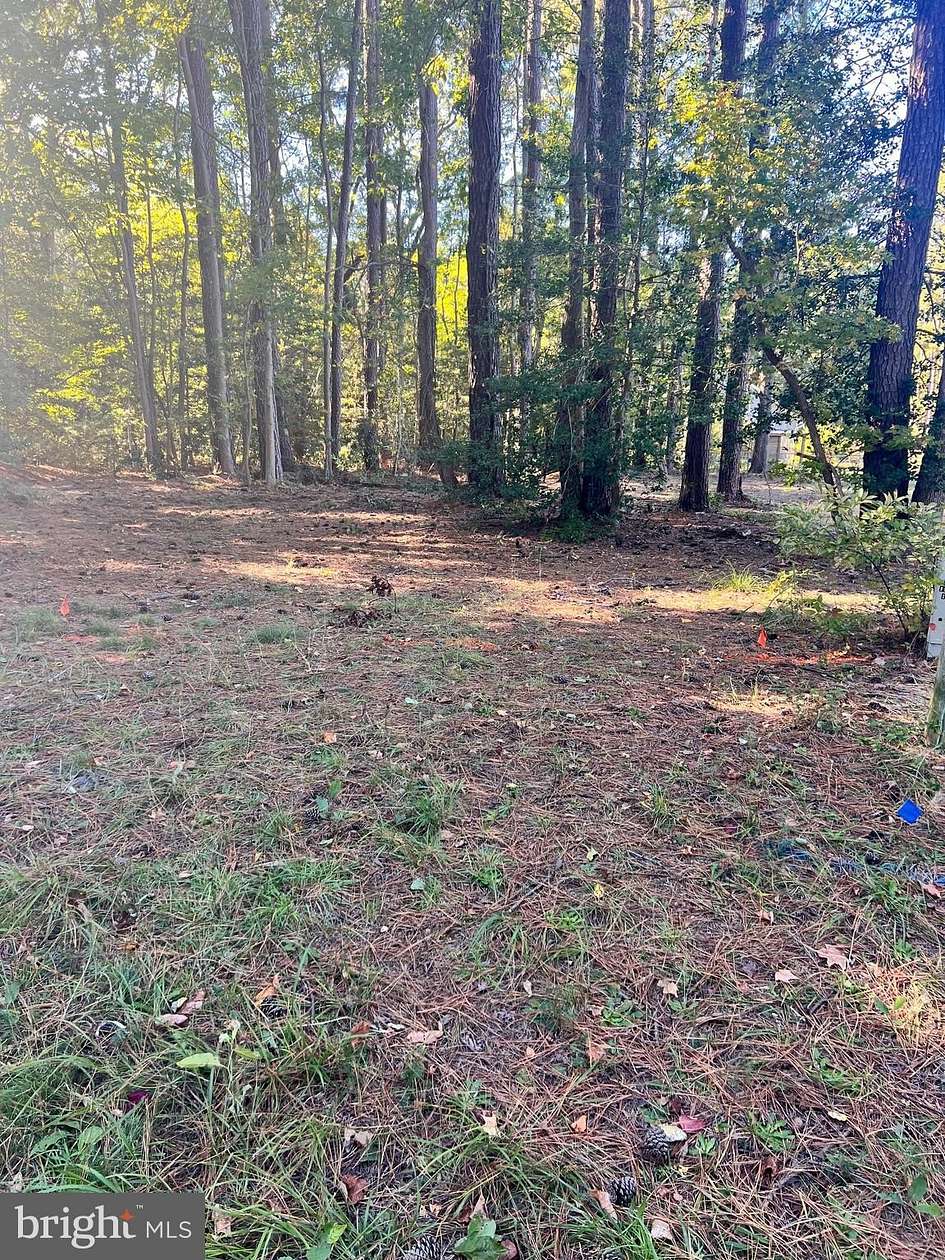 0.35 Acres of Residential Land for Sale in Montross, Virginia