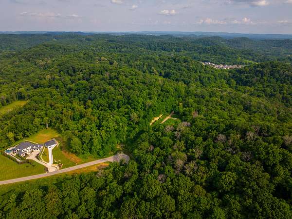 42.3 Acres of Recreational Land for Sale in Brentwood, Tennessee