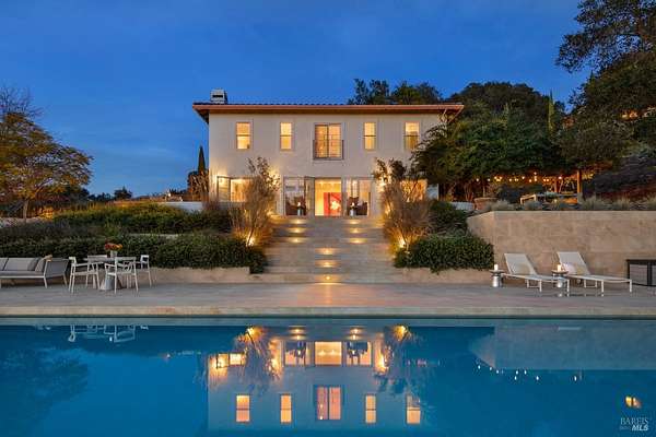 8.62 Acres of Residential Land with Home for Lease in Santa Rosa, California