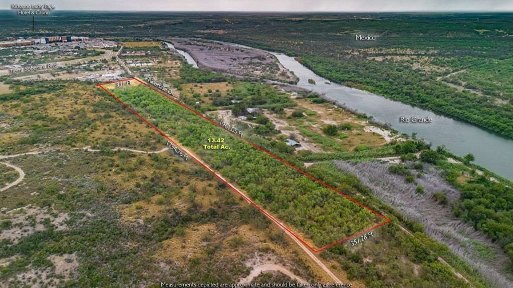 13.4 Acres of Mixed-Use Land for Sale in Eagle Pass, Texas