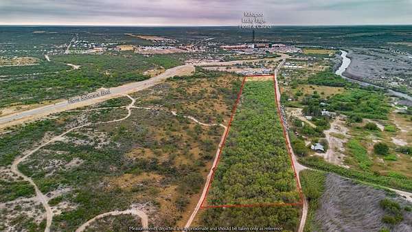 13.4 Acres of Mixed-Use Land for Sale in Eagle Pass, Texas