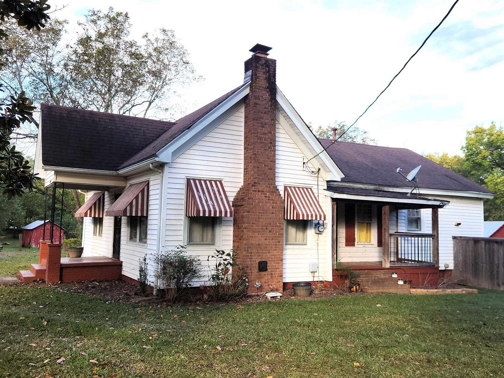 6 Acres of Land with Home for Sale in Collierville, Tennessee