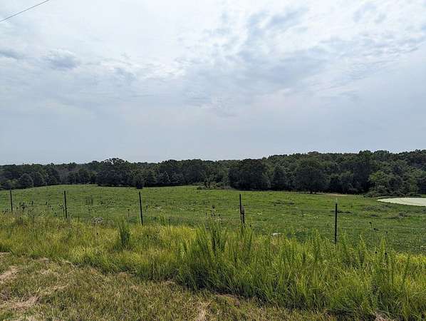 27 Acres of Agricultural Land for Sale in Seymour, Missouri