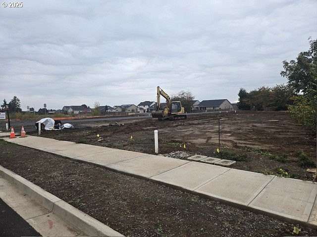 0.18 Acres of Residential Land for Sale in Woodburn, Oregon