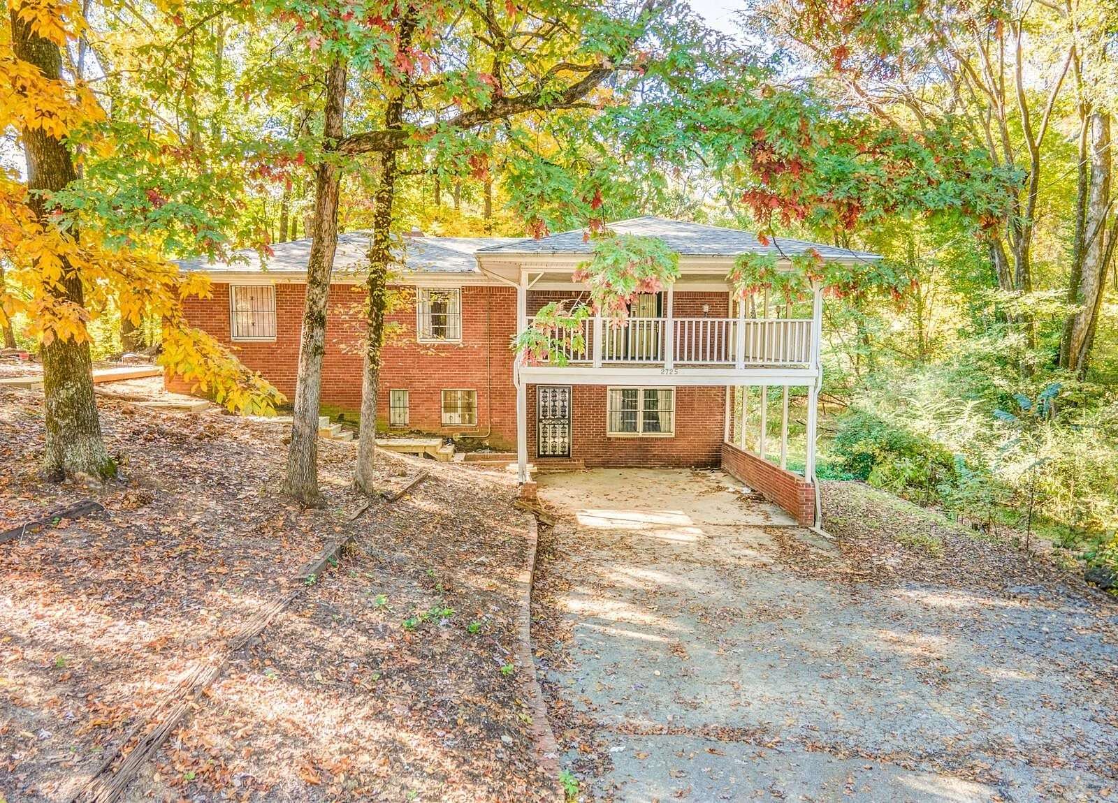 1.72 Acres of Residential Land with Home for Sale in Memphis, Tennessee