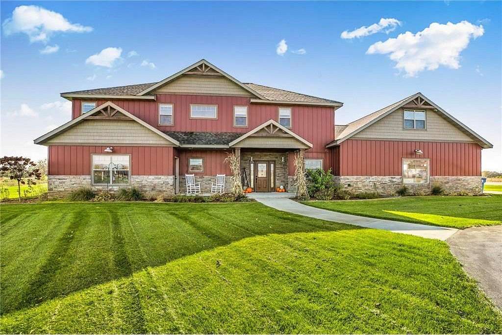 9 Acres of Residential Land with Home for Sale in St. Joseph, Minnesota