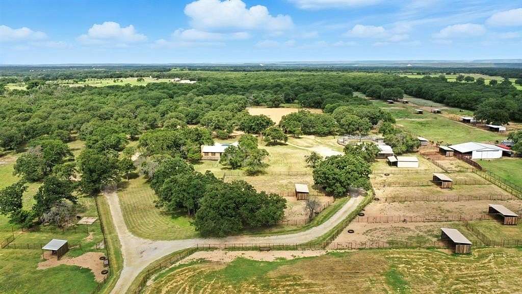 30 Acres of Agricultural Land with Home for Sale in Santo, Texas