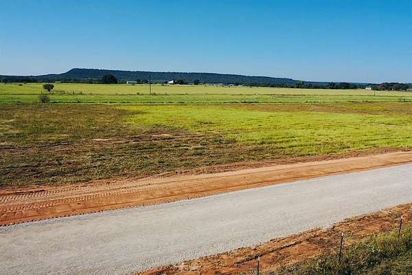 1 Acre of Residential Land for Sale in Mineral Wells, Texas