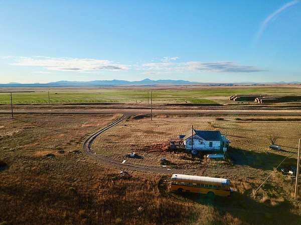 15 Acres of Recreational Land with Home for Sale in Fort Benton, Montana