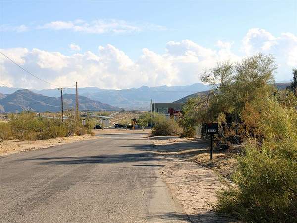 0.45 Acres of Residential Land for Sale in Joshua Tree, California