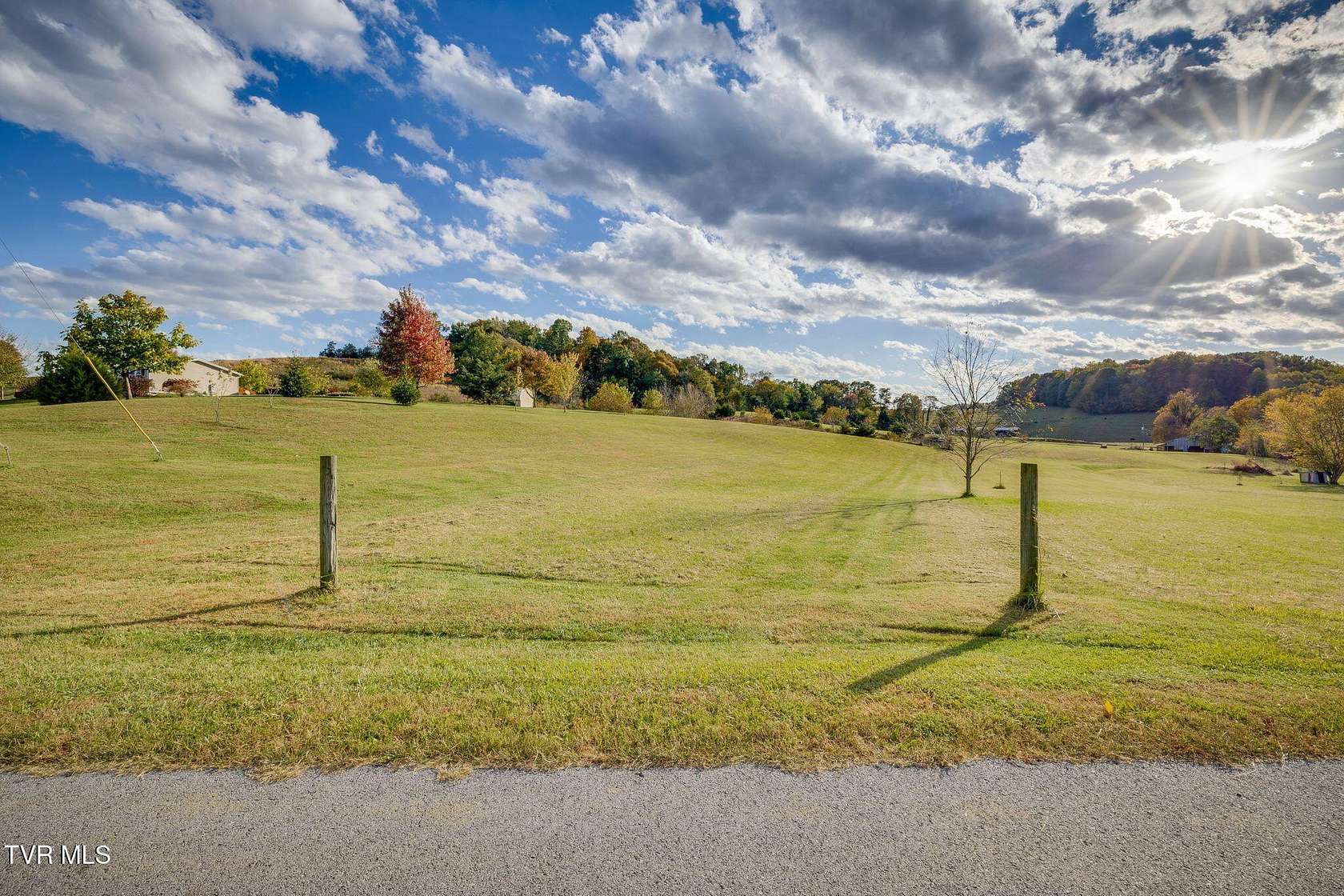 16.7 Acres of Agricultural Land for Sale in Chuckey, Tennessee
