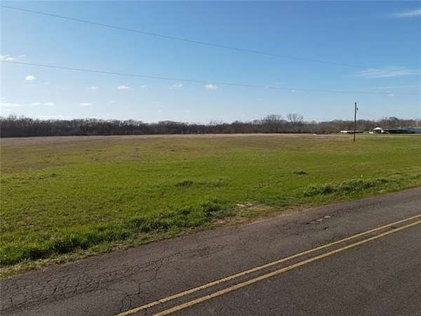 7.7 Acres of Residential Land for Sale in Cottonport, Louisiana
