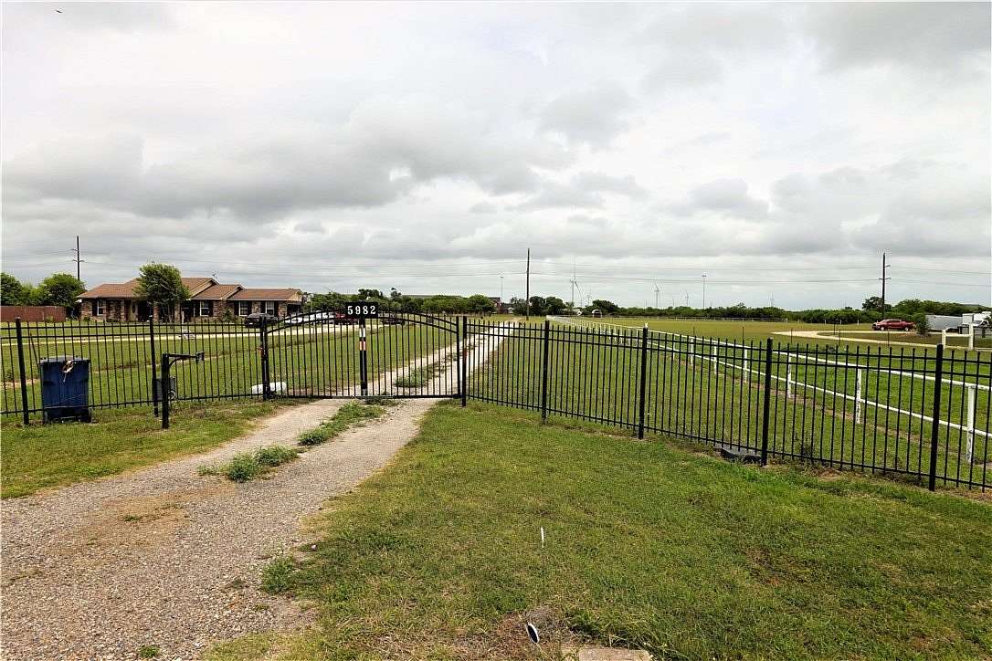 5.67 Acres of Residential Land for Sale in Gregory, Texas