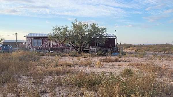 8 Acres of Residential Land with Home for Sale in Fort Stockton, Texas