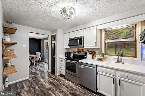 2 Acres of Residential Land with Home for Sale in Front Royal, Virginia