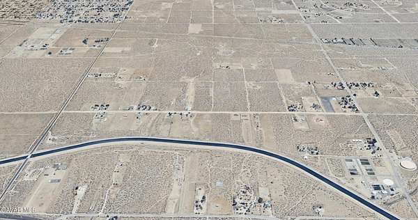 2.5 Acres of Land for Sale in Pearblossom, California