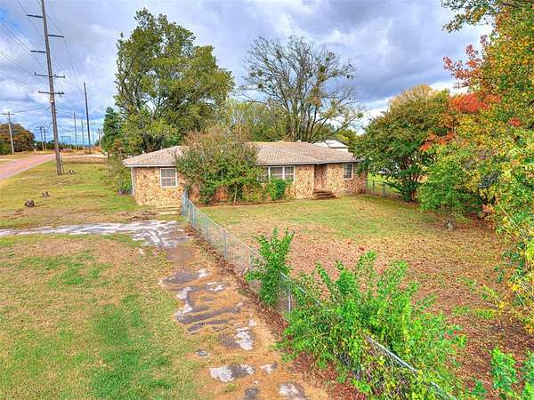 3 Acres of Residential Land with Home for Sale in Meeker, Oklahoma