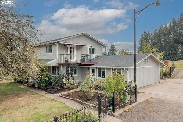 3 Acres of Residential Land with Home for Sale in Corvallis, Oregon