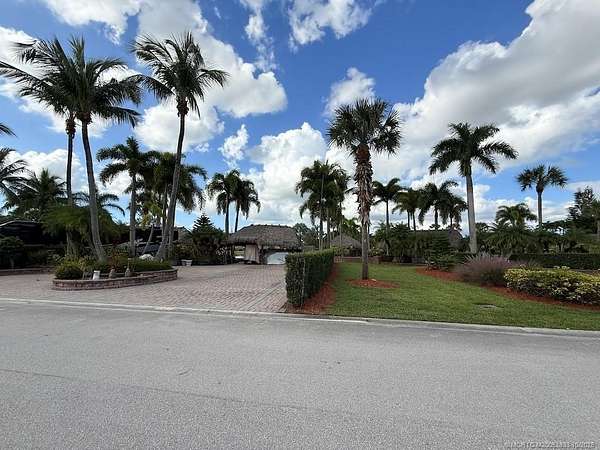 0.08 Acres of Land for Sale in Port St. Lucie, Florida
