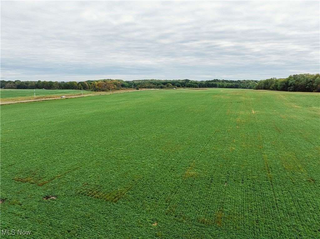 11.1 Acres of Recreational Land for Auction in Strasburg, Ohio