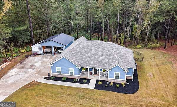 3.17 Acres of Residential Land with Home for Sale in Forsyth, Georgia