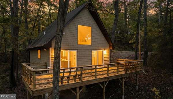 1.52 Acres of Residential Land with Home for Sale in Front Royal, Virginia