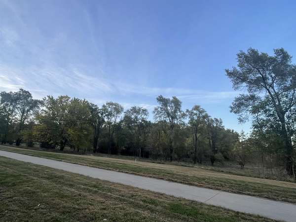 2 Acres of Residential Land for Sale in Sioux City, Iowa