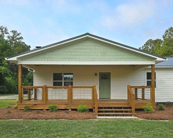 10 Acres of Land with Home for Sale in Pelham, Georgia