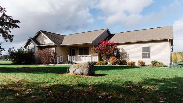 5 Acres of Residential Land with Home for Sale in Dimondale, Michigan