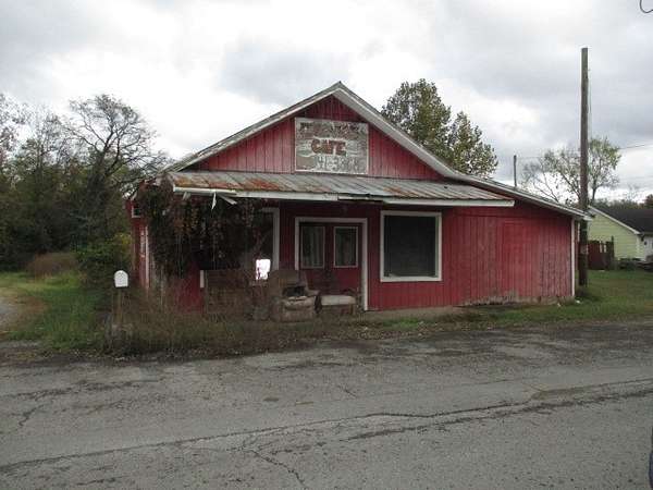 0.38 Acres of Residential Land for Sale in Bethpage, Tennessee