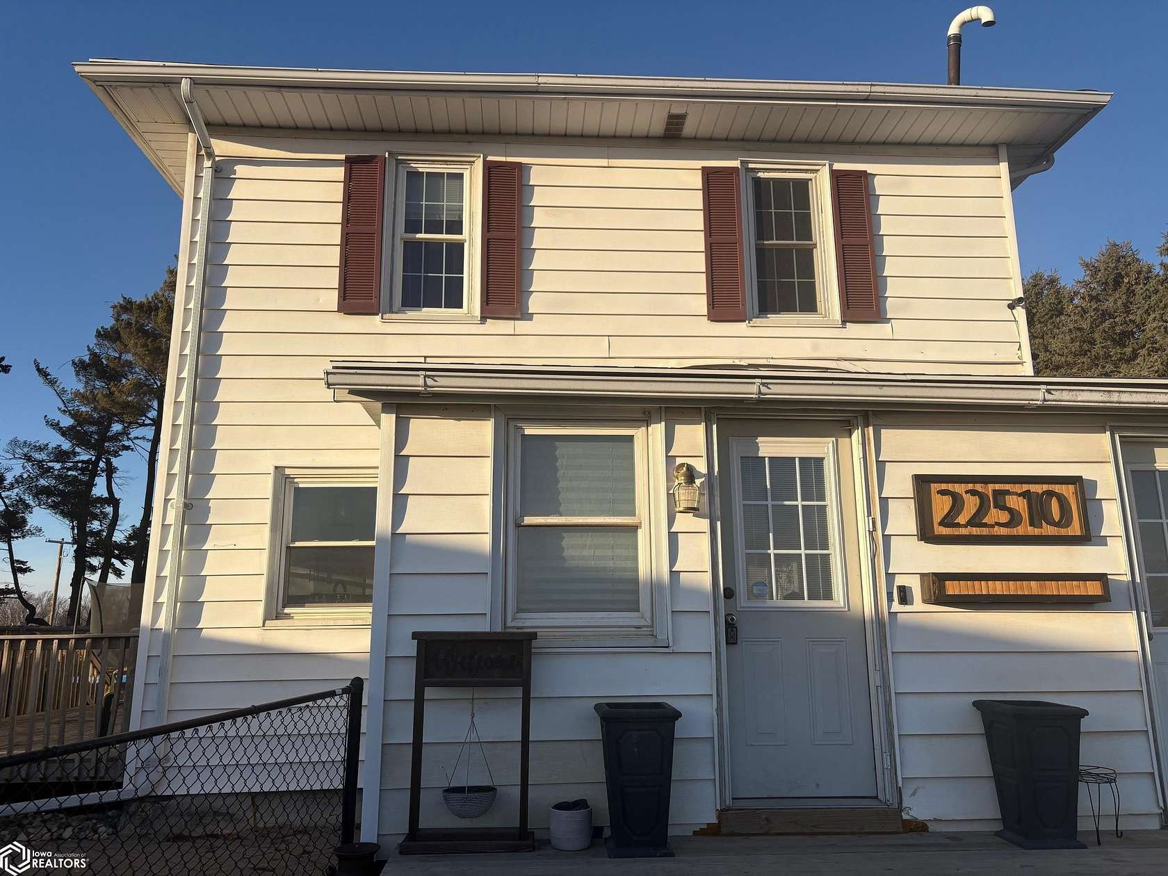 2.13 Acres of Land with Home for Sale in Iowa Falls, Iowa