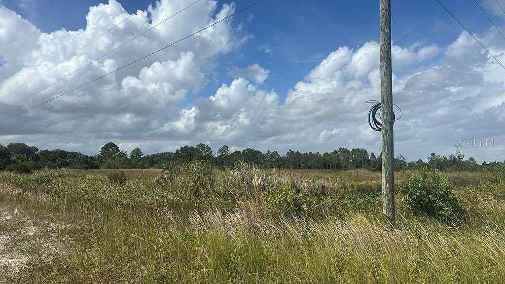 1.25 Acres of Land for Sale in Okeechobee, Florida